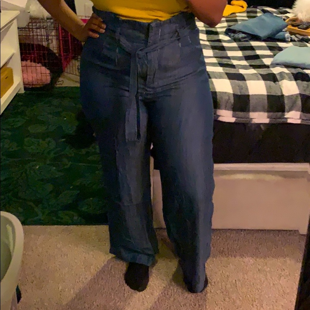 Wide leg casual trousers